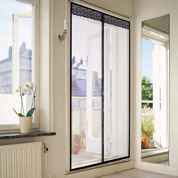 EasyBreeze Magnetic Screen Door Curtain